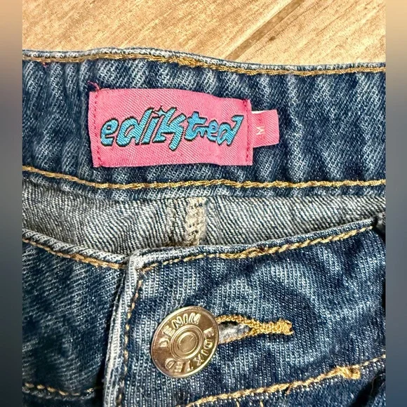 Edikted Raelynn Washed Low Rise Baggy/ Blue wash - Picture 9 of 11